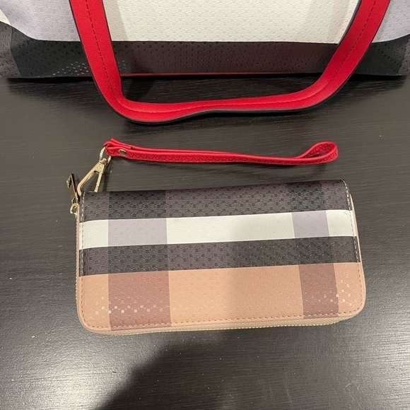 Shoulder Bag and Wallet Set - Picture 5 of 6